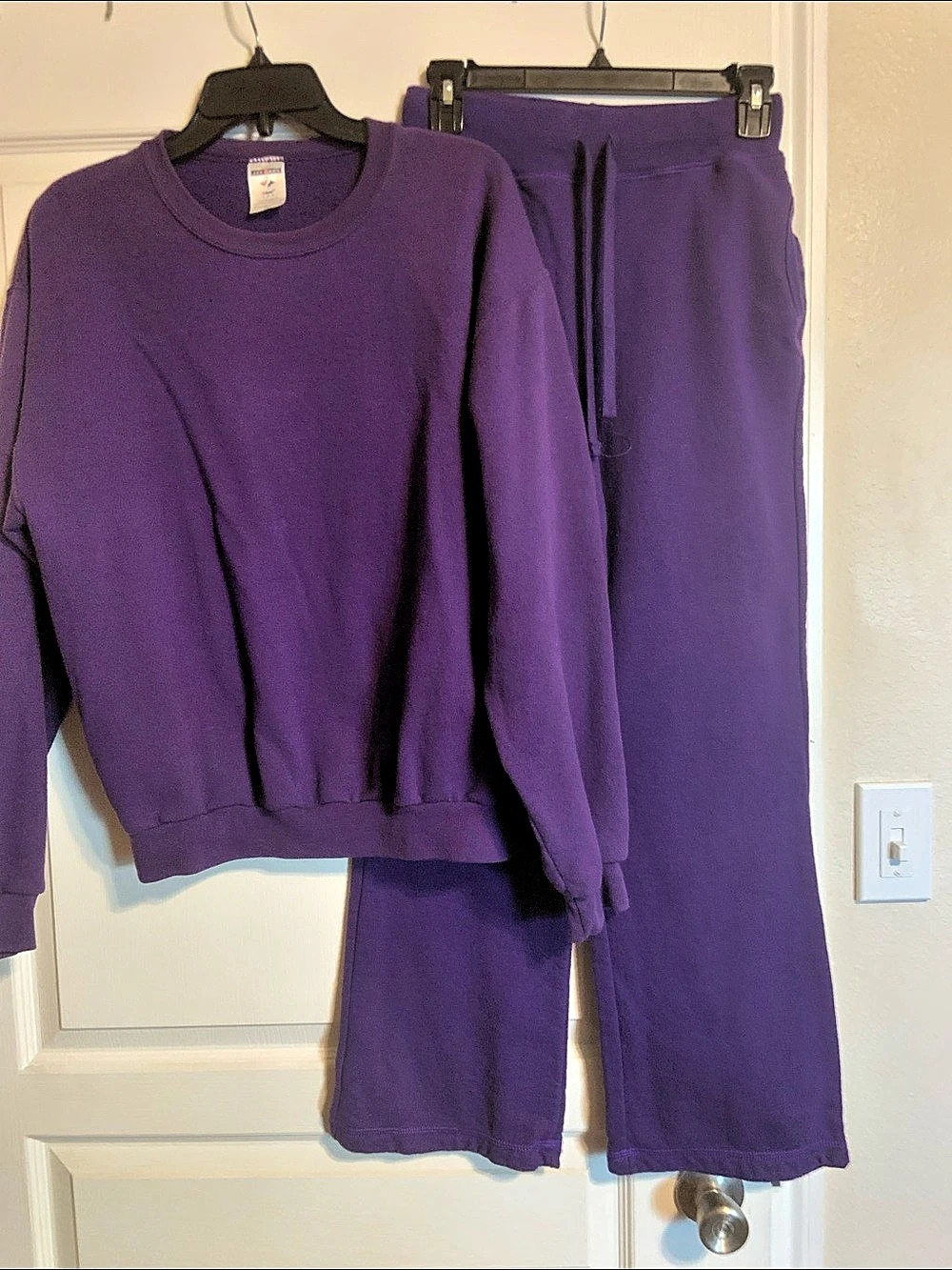 Jerzees NuBlend Purple Sweatshirt & Jogger Set Size Medium Pants S